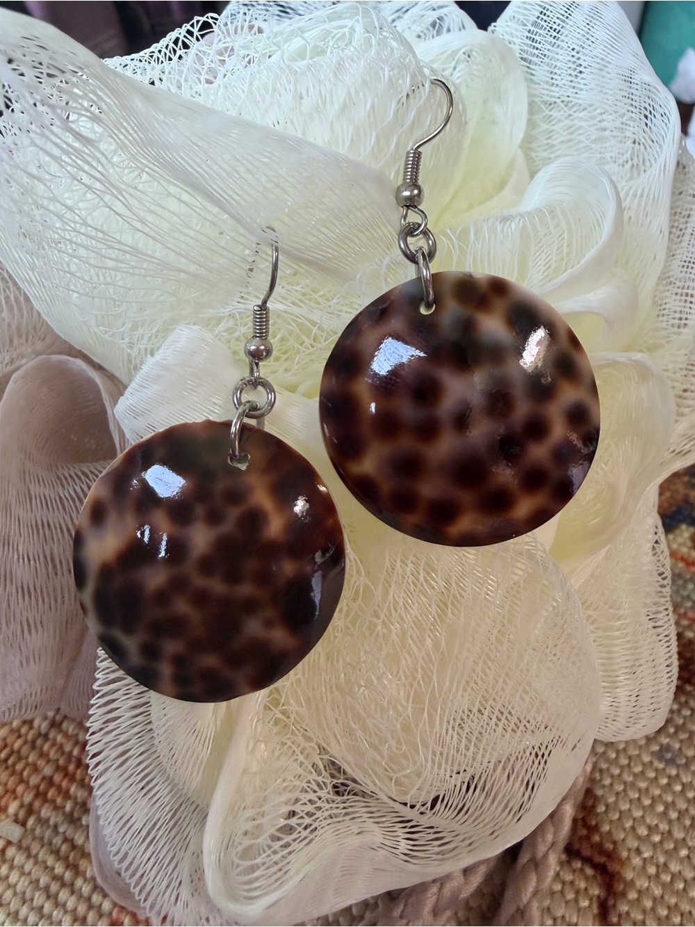Cowrie Circle Earrings (Shell)